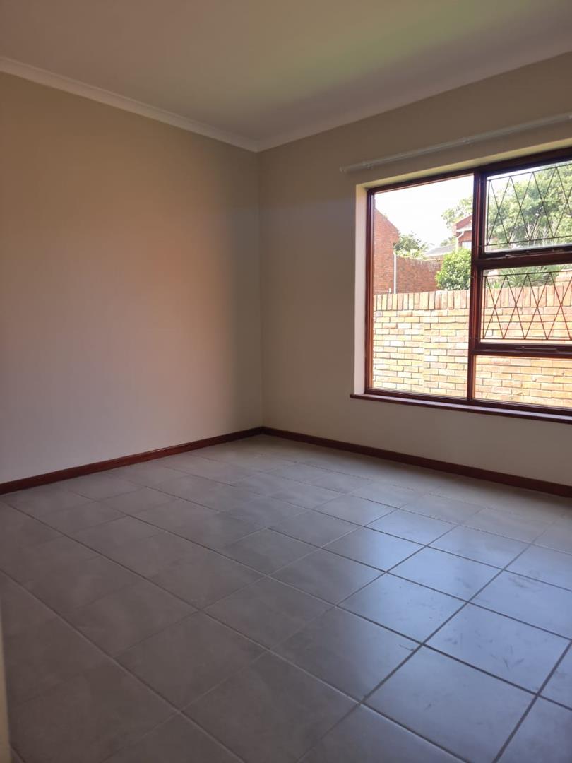 To Let 2 Bedroom Property for Rent in Kabega Park Eastern Cape